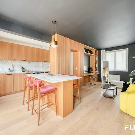 New & Modern 1br Walk To Montmartre Apartament Paryż