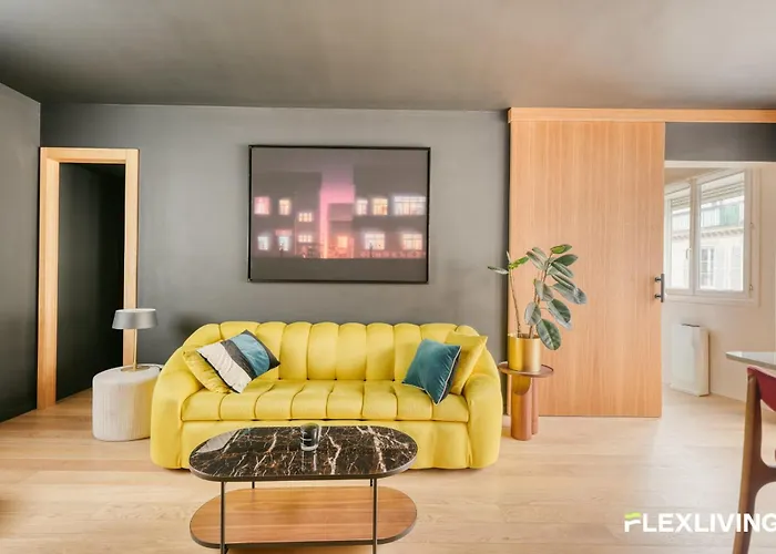 New & Modern 1br Walk To Montmartre * باريس