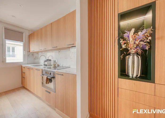 New & Modern 1br Walk To Montmartre