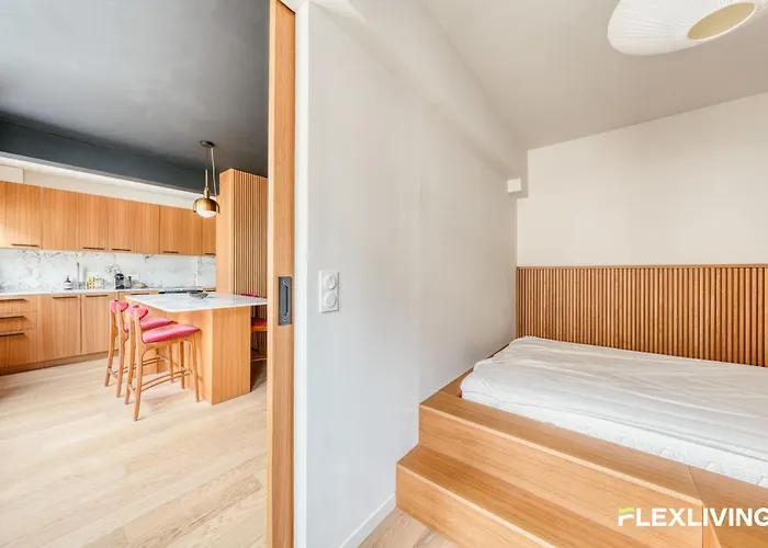 New & Modern 1br Walk To Montmartre شقة